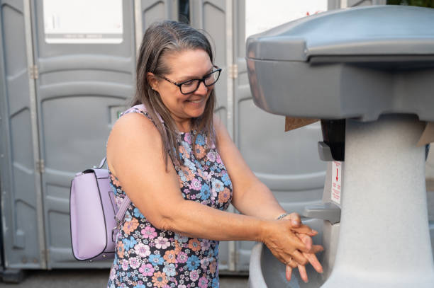 Best Portable toilet rental cost  in Allendale, CA